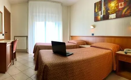 Hotel Sollievo 3*